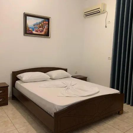 Elite Hotell 3*